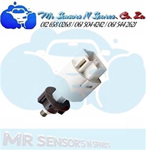 Toyota Yaris Quantum Stop Light Switch