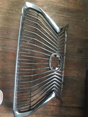 Lexus GS main grill for sale