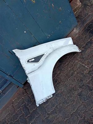 Mahindra Scorpio Complete Right Fender