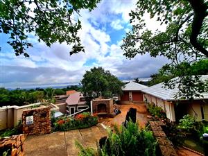 Perfectly located 4 Bedroom House Magalieskruin