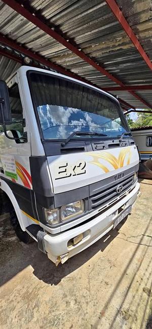 Tata LPT 809 4ton truck