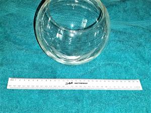 Glass bowl