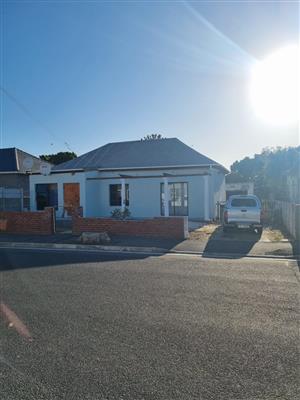 Large Goodwood 3 bedroom House. Don't miss out!!