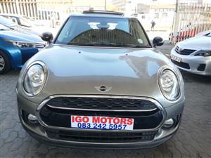 Mini Cooper Clubman Automatic 2016 Model with Sunroof