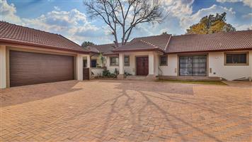 House For Sale in Brackenhurst