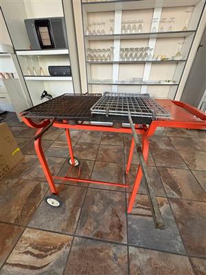 Gas Braai with solid Grid