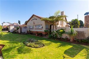 House For Sale in Birchleigh