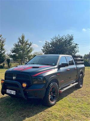2014 RAM 1500 CREW CAB 5.7 HEMI V8