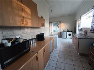 Spacious 3- Bedroom Family Home With a Swimming Pool