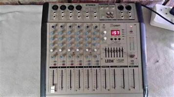 Leem powered mixer
