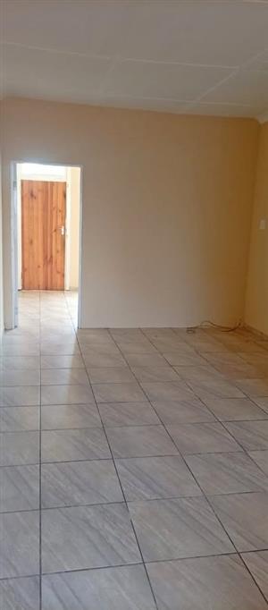 2 Beds 1 Bath Apartment/condo