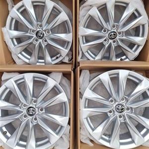 COROLLA QUEST & PROFESSIONAL BRAND NEW OEM 17INCH MAGS 