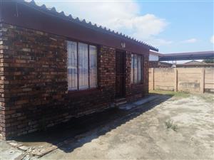 **Discover Your New Home in Boitekong Ext 3, Rustenburg!**
