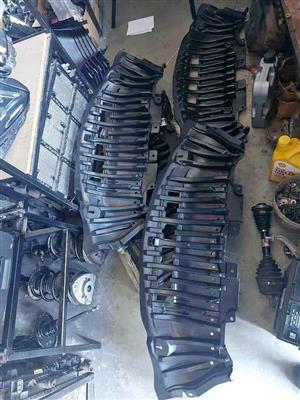 Mercedes-Benz W205 splash tray