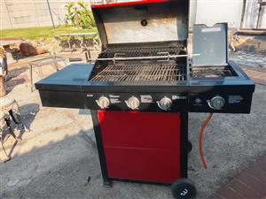 Stand up spitbraai and Mega Master gas braai