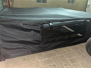 Cattle rail with cover - URGENT SALE