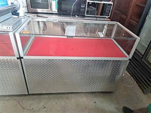 Display cabinet