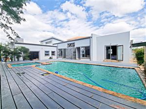 House For Sale in Willow Acres
