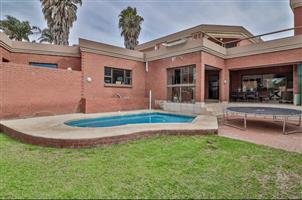 Spacious Home in Meyersdal – located within a secured Cul-De-Sac