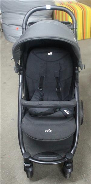 BLACK JOLE PRAM S061