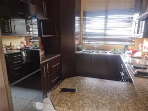 Beautiful house for sale in CE7 Miami sands