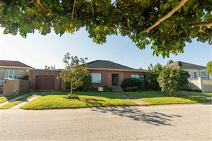 House For Sale in Glenhurd