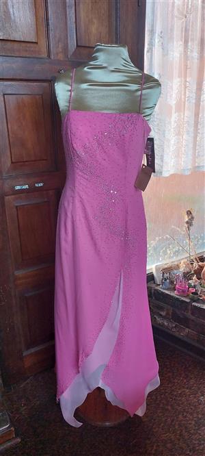 Pink evening/matric dress