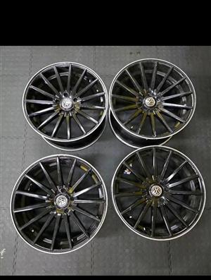 19" Mags 5 hole 5/120 