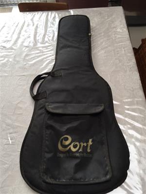 Cort padded guitar backpack bag for a junior or very small  guitar/banjo/mandolin etc