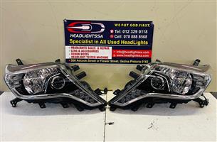 Land Cruiser Prado FJ150 left and Right side LED xenon headlights (2014)