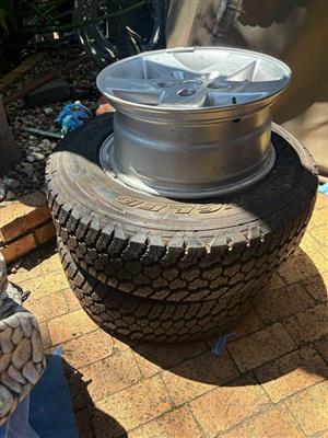 Jeep- 2 Tyres with Rims + 1 Rim