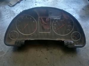AUDI A4 B6 CLUSTER