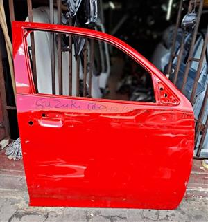 Suzuki Celerio door Toyota Vitz door