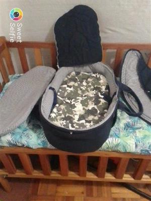 BEAUTIFUL WOODEN BABY COT