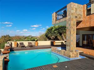 ON AUCTION- Magnificent 5 Bed Family Home with Stunning View House- Rietfontein 