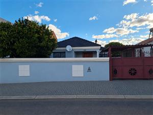 House For Sale in Soshanguve VV