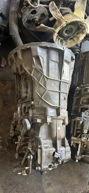 Mercedes 651 Vito 6 speed gearbox.