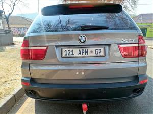 2008 BMW X5 AUTOMATIC TRANSMISSION IN EXCELLENT CONDITION WITH DOUBLE SUN ROOF