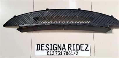 BMW E85 Z4 FRONT BUMPER LOWER GRILL OEM AVAILABLE 