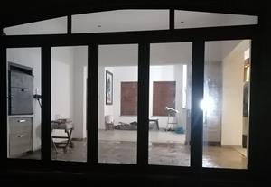 MANUFACTURE OF GLASS AND ALUMININUM - WINDOWS &DOORS - FRAMELESS - SHOPFRONT -