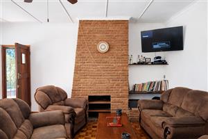 Spacious 3-Bedroom Family Home with Flatlet