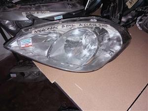 2010 MERCEDES A CLASS W176 HEADLIGHT