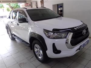 2017 TOYOTA HILUX 2.4 GD6 4X4 DOUBLE CAB MANUAL DIESEL WHITE , REVERSE CAMERA, SENSORS  82,000KM