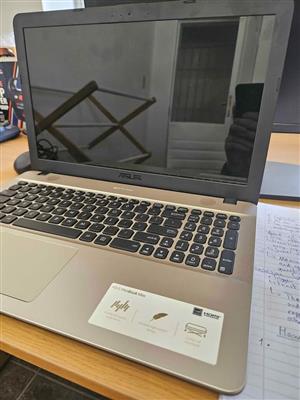 ASUS Laptop VivoBook Max