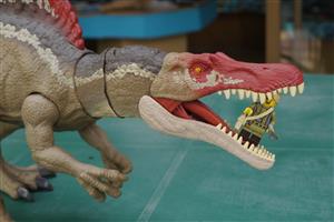 Spinosaurus - Large Model Dinosaur Toy