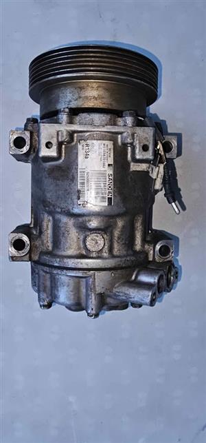 Np200 aircon compressor