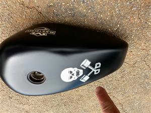 HD fuel tank cell Harley Davidson.