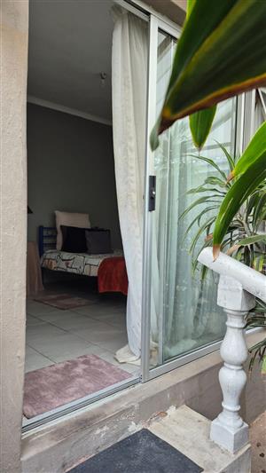 Bluff Bachelor Granny Flat to Rent