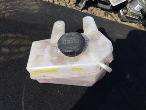 Hyundai Grand i10 Genuine Coolant Expansion Tank with Cap for sale 