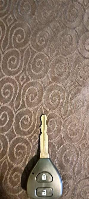 Toyota...corolla,yaris,etios key programming spare